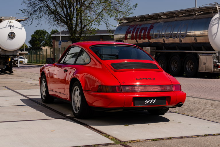 Porsche 964 Carrera 2