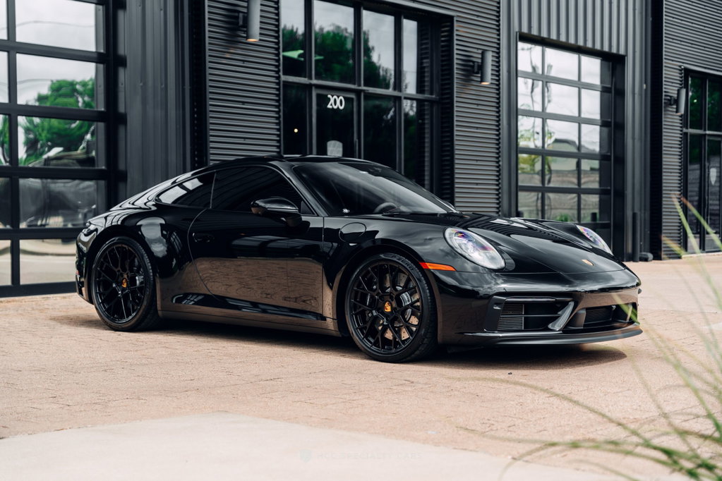 Porsche 992 Carrera GTS