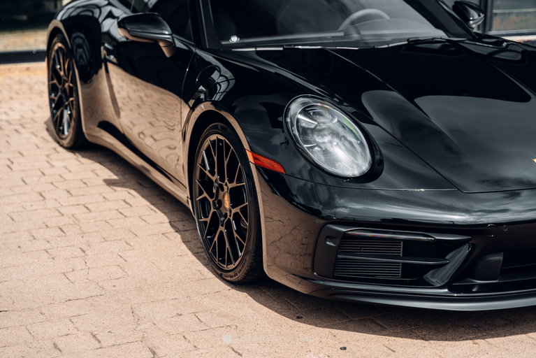 Porsche 992 Carrera GTS