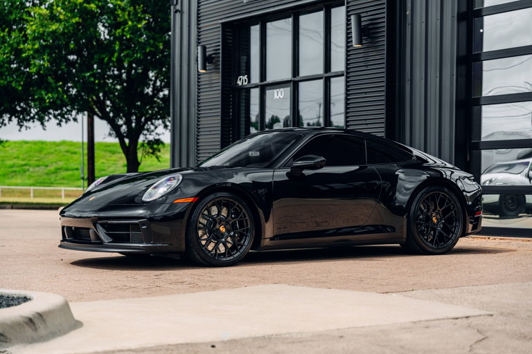 Porsche 992 Carrera GTS
