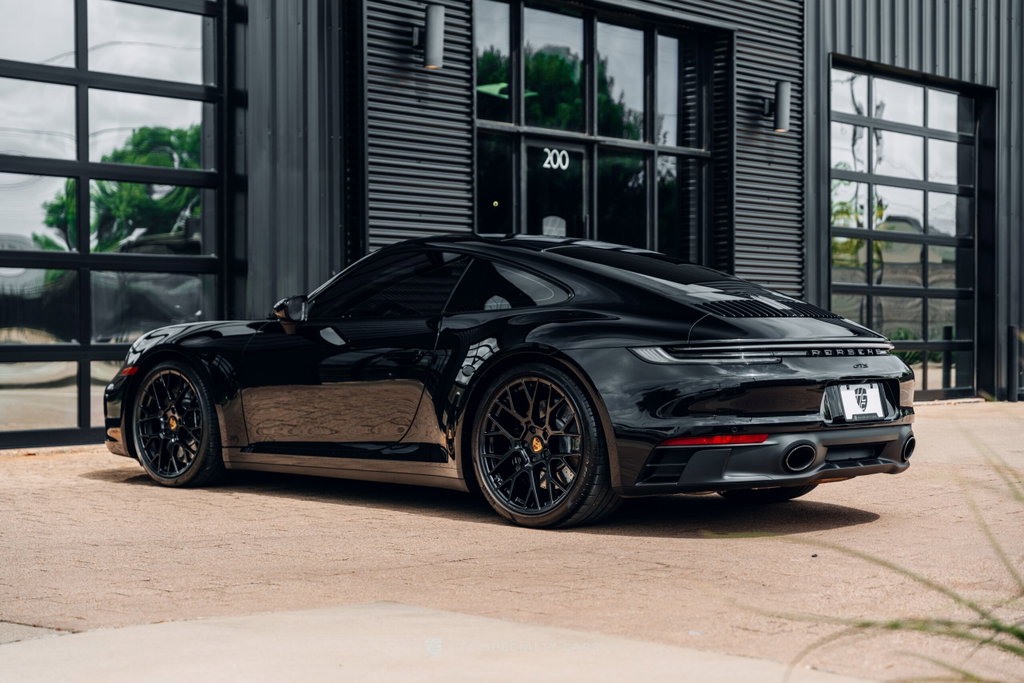 Porsche 992 Carrera GTS