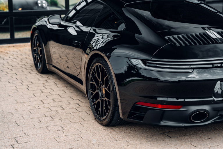 Porsche 992 Carrera GTS