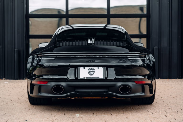Porsche 992 Carrera GTS