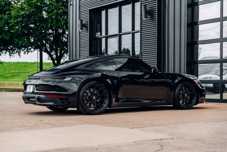 Porsche 992 Carrera GTS