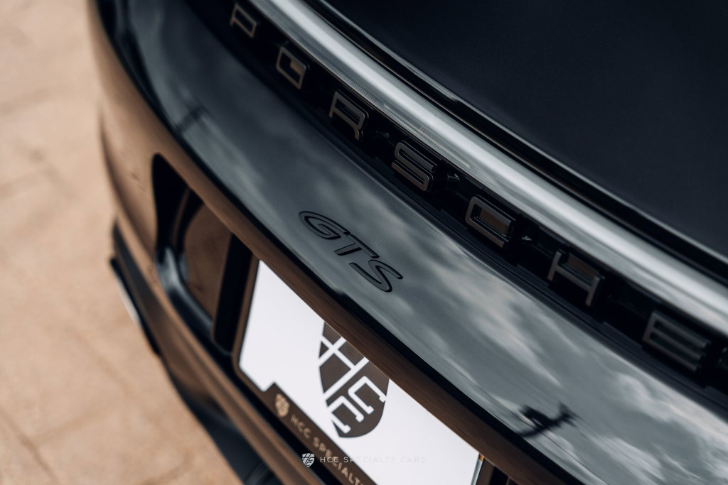 Porsche 992 Carrera GTS