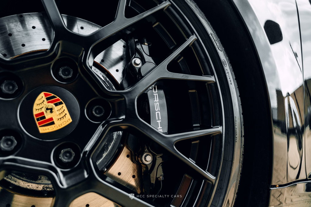 Porsche 992 Carrera GTS