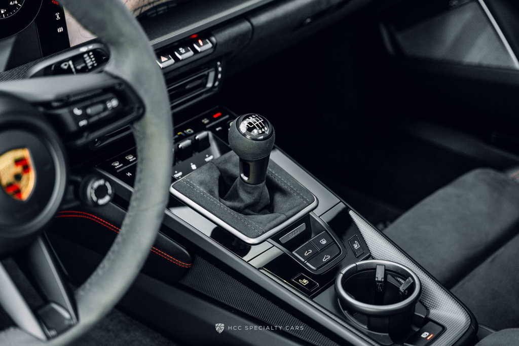 Porsche 992 Carrera GTS