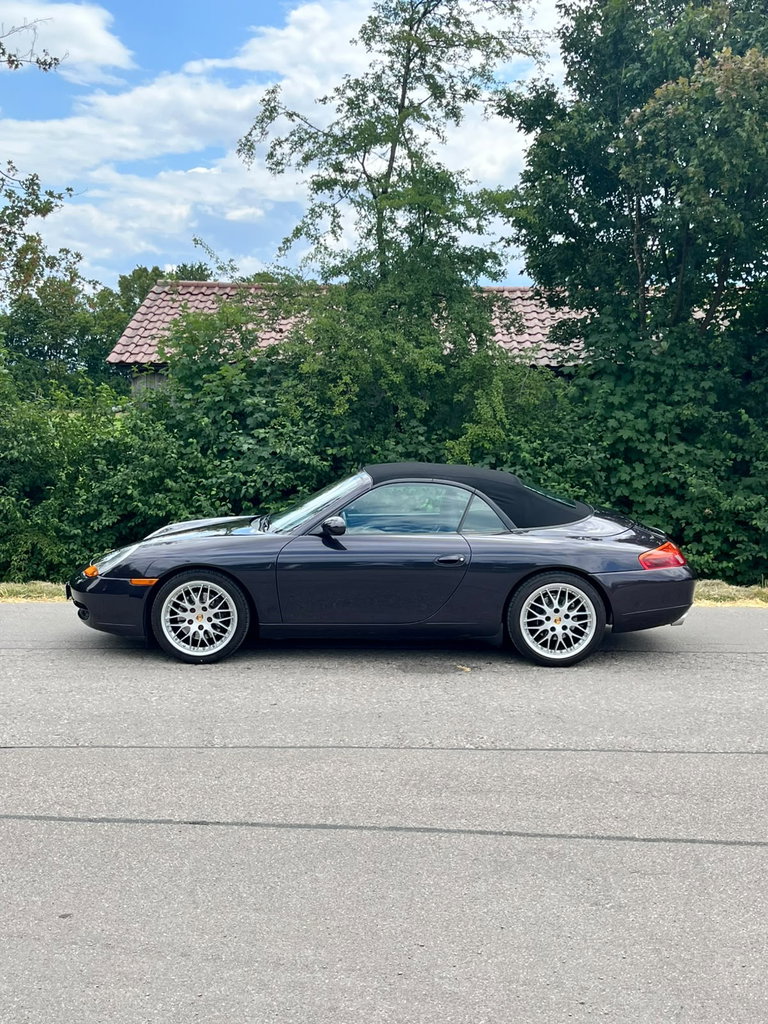 Porsche 996 Carrera