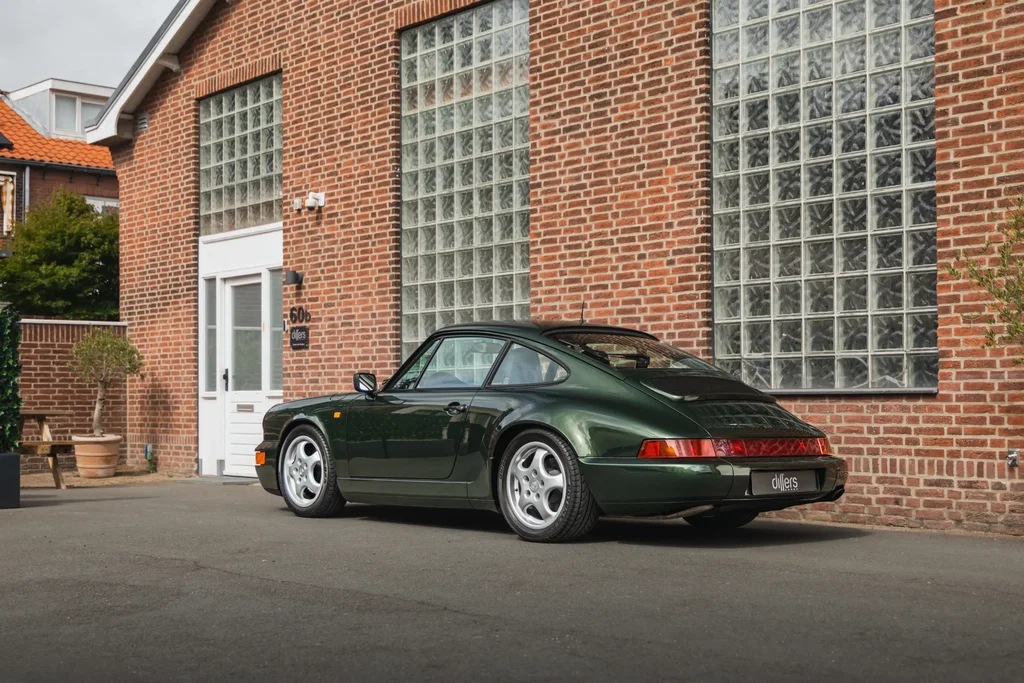 Porsche 964 Carrera 4