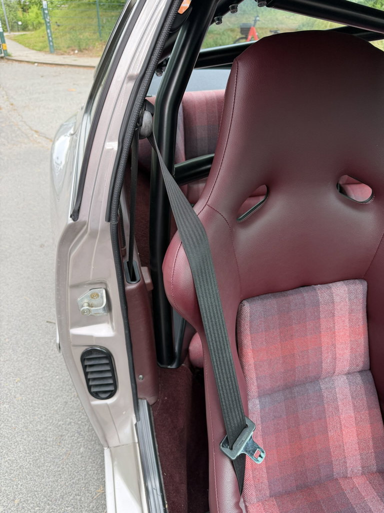 Porsche 944 Turbo S Coupé