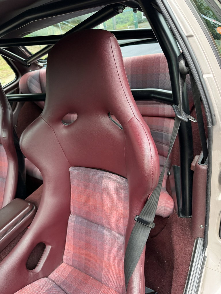 Porsche 944 Turbo S Coupé