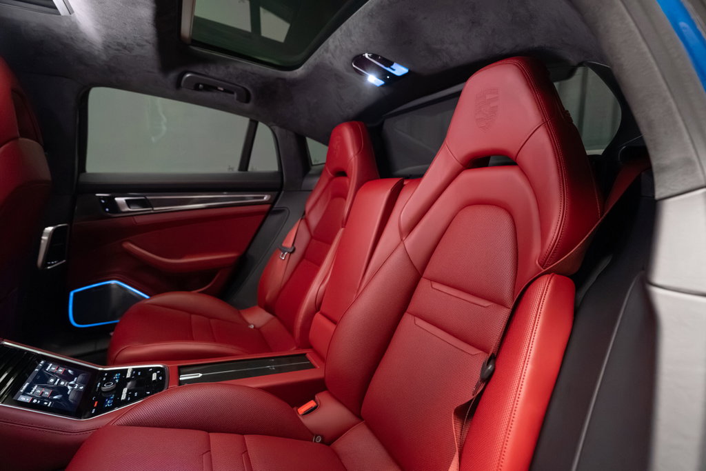 Porsche Panamera 4S