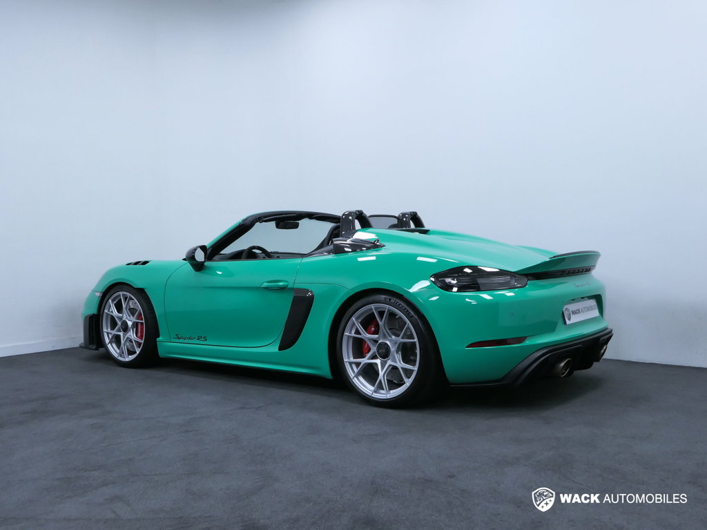 Porsche 718 Spyder RS