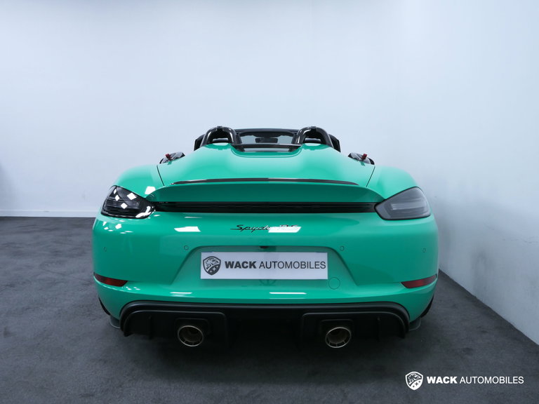 Porsche 718 Spyder RS