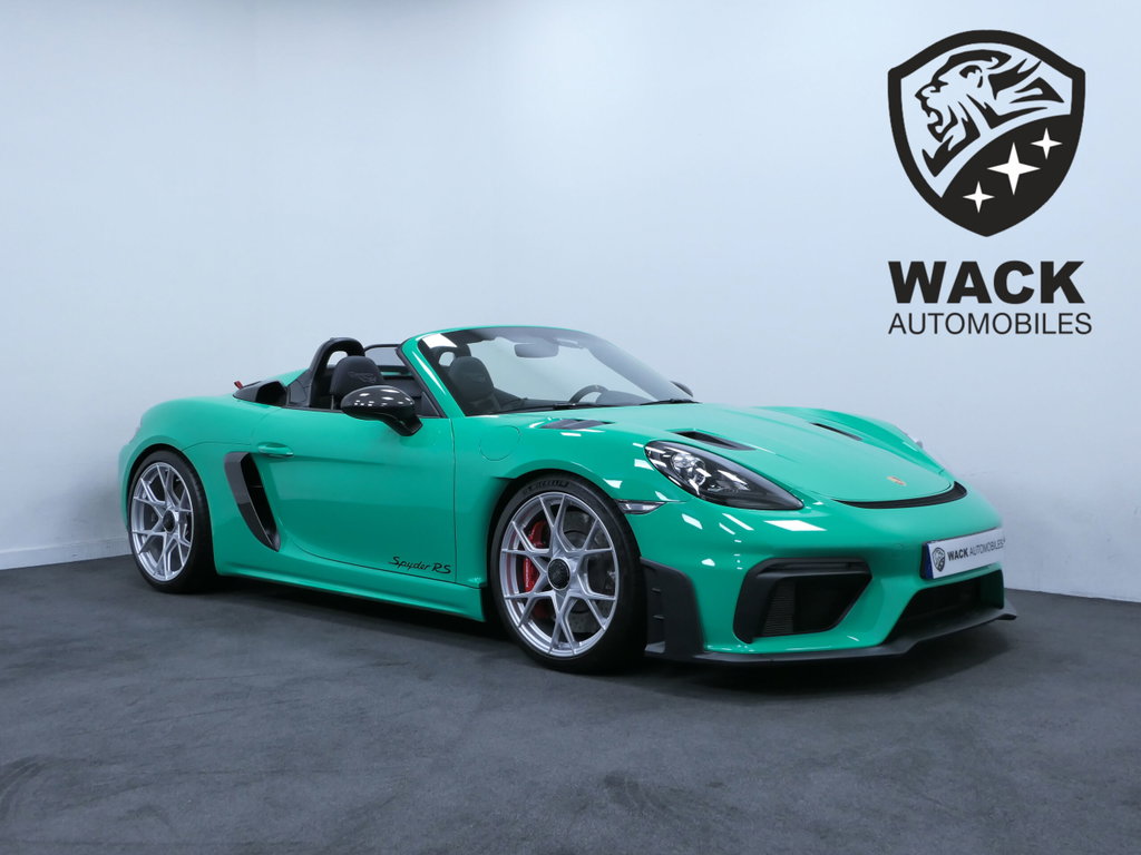 Porsche 718 Spyder RS