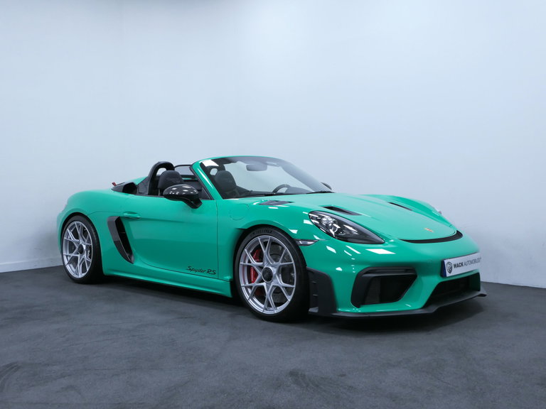 Porsche 718 Spyder RS