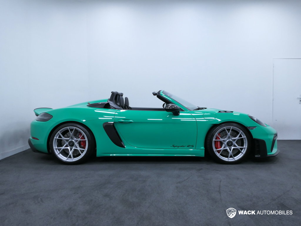 Porsche 718 Spyder RS
