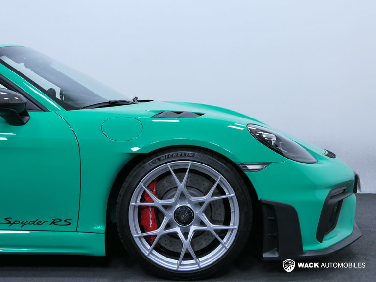 Porsche 718 Spyder RS