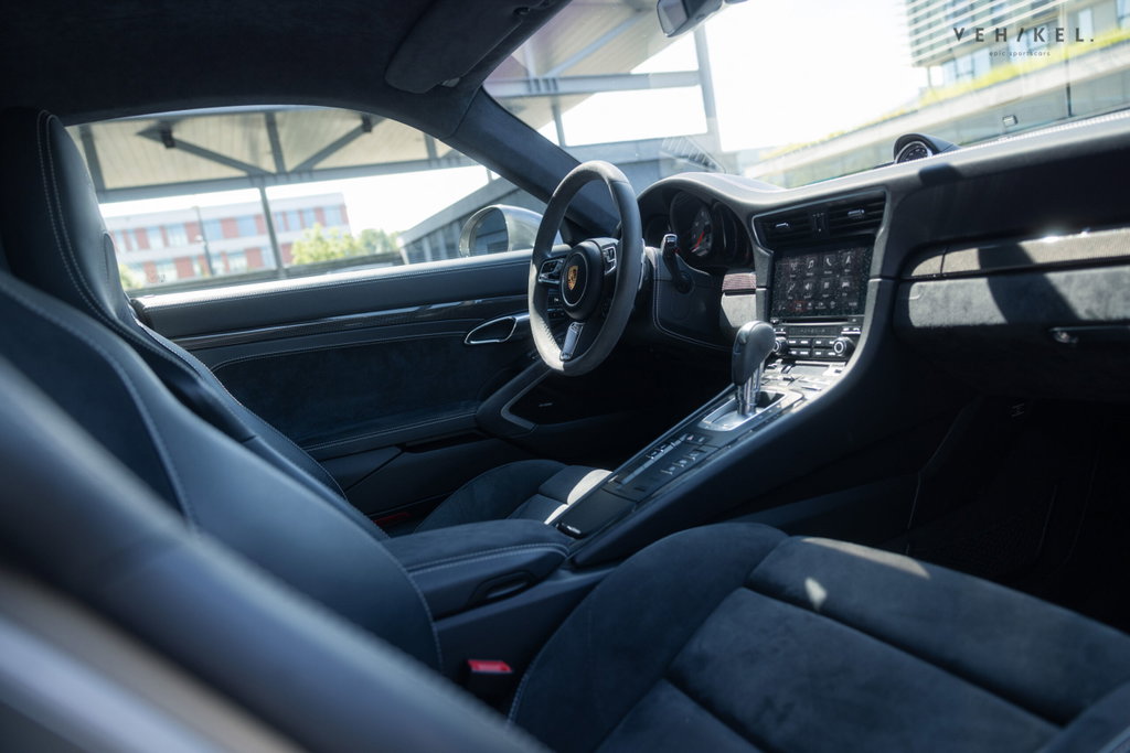 Porsche 991.2 Carrera 4 GTS