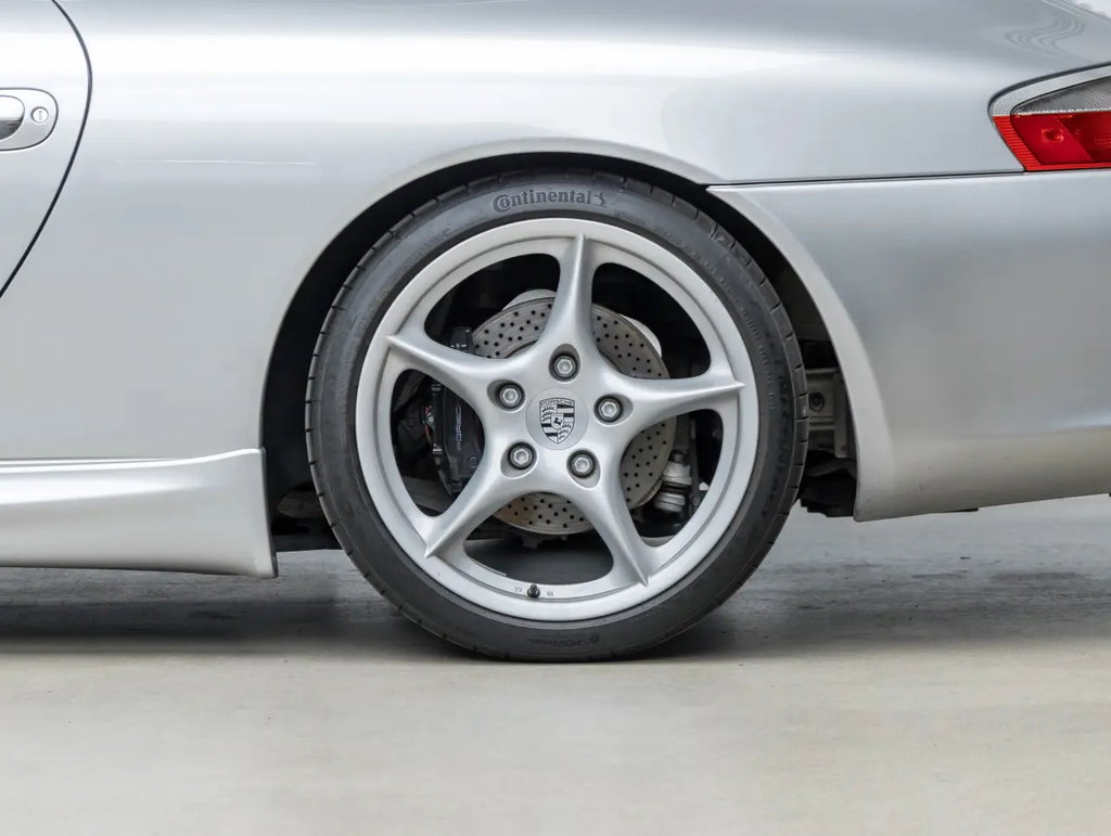 Porsche 996.2 Carrera