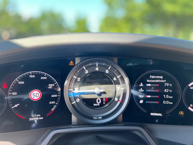 Porsche 992 Carrera 4S