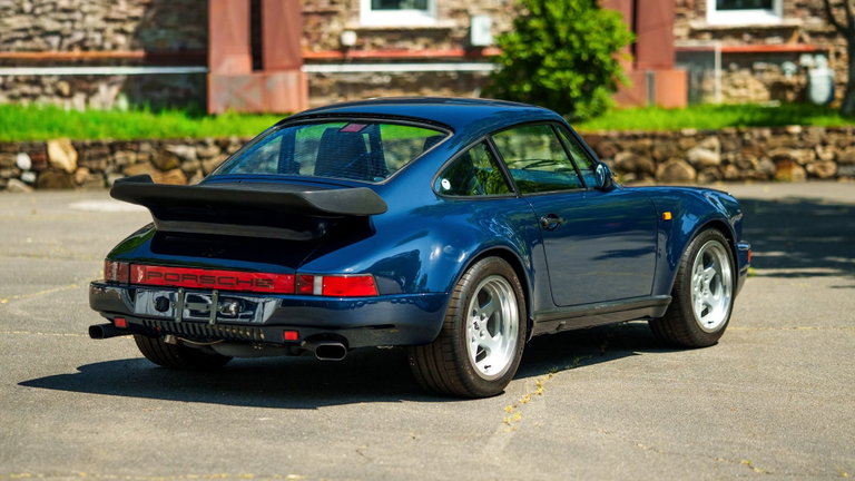 Porsche RUF BTR