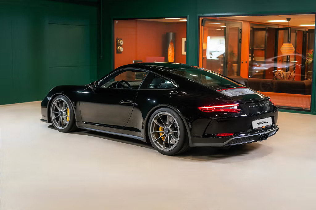 Porsche 991.2 GT3 Touring