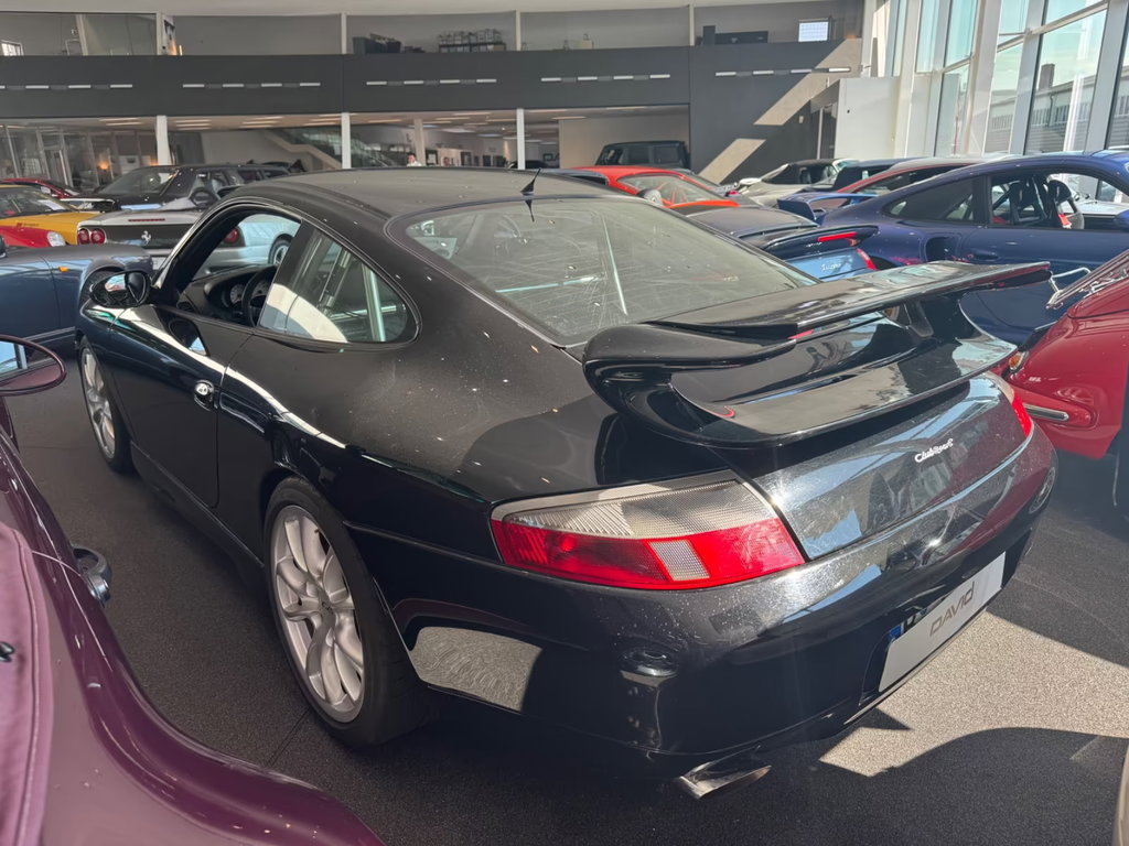 Porsche 996 Carrera 4