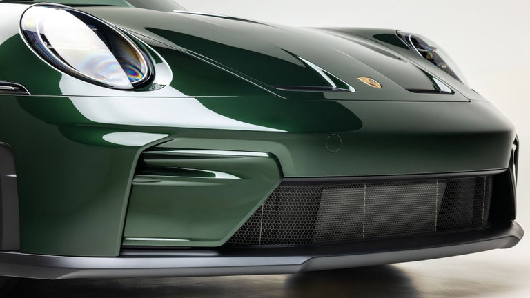 Porsche 992.2 GT3 Touring