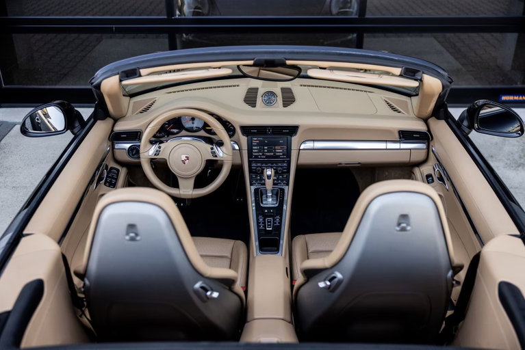 Porsche 991 Carrera 4S