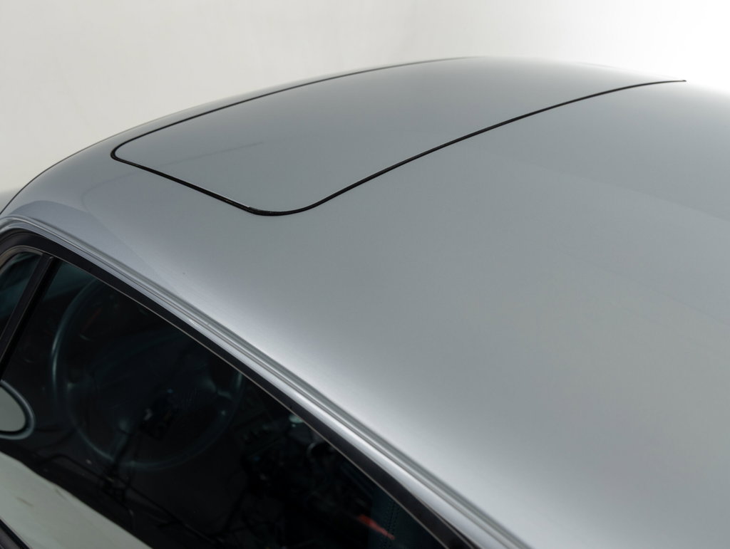 Porsche 993 Carrera 4