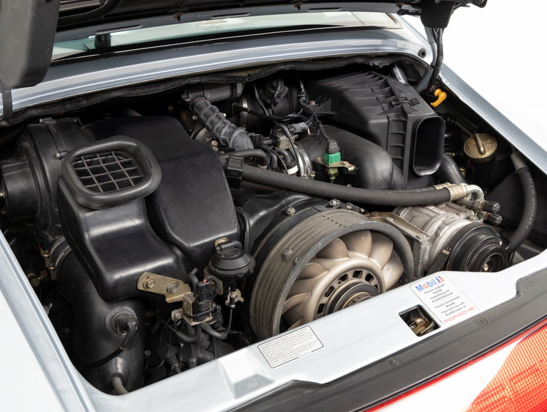Porsche 993 Carrera 4