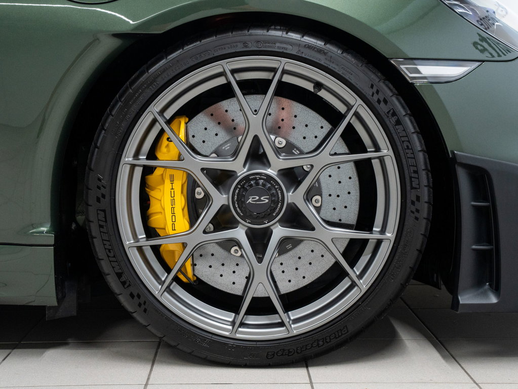 Porsche 718 Cayman GT4 RS