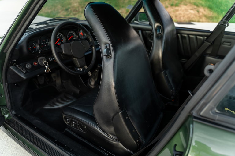 Porsche 911 Turbo 3.3