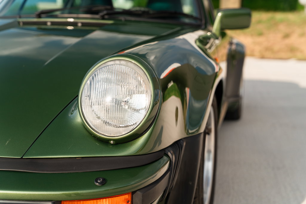 Porsche 911 Turbo 3.3