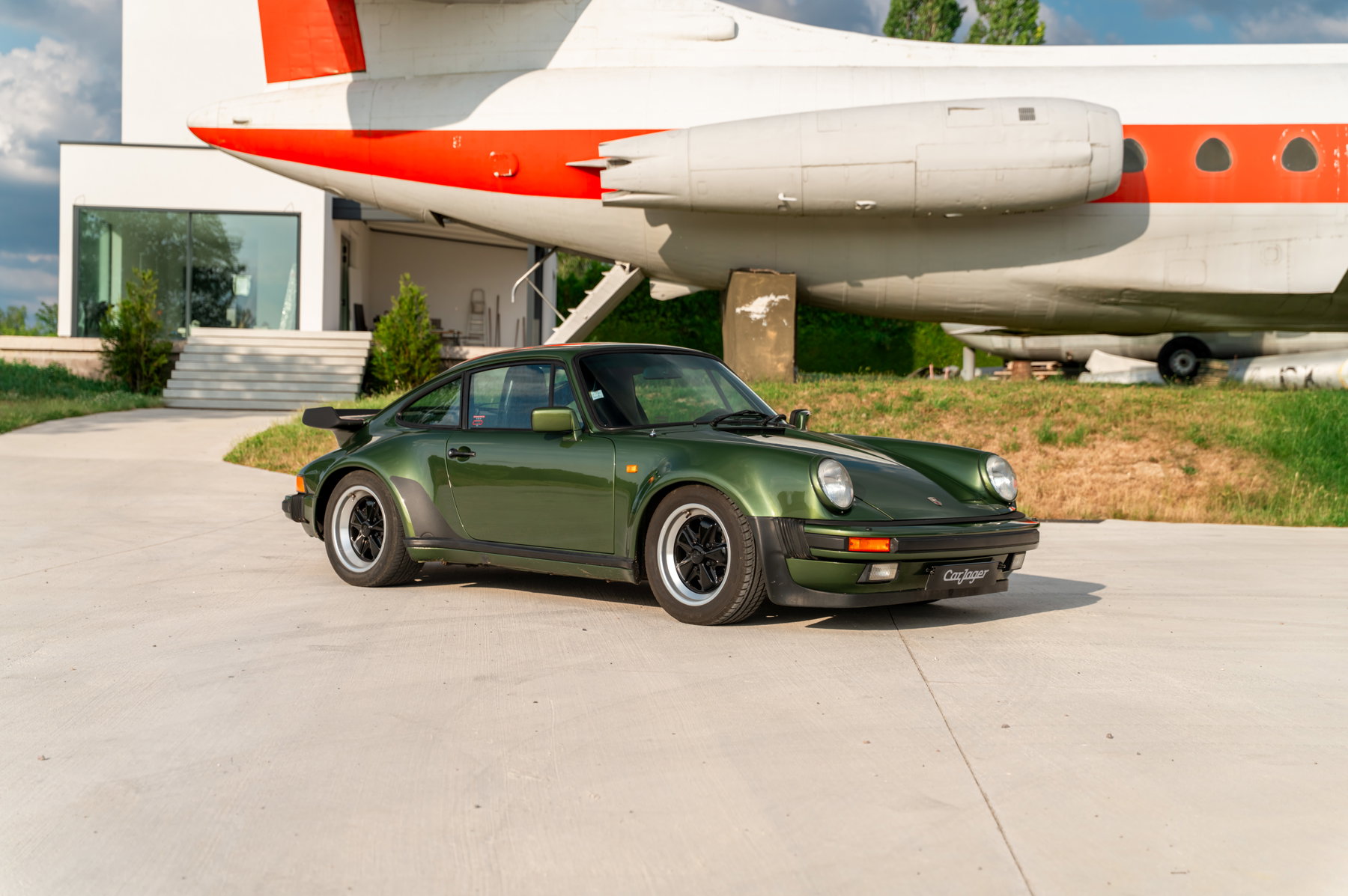 PORSCHE 930 Turbo 黄緑 KADO NO.3 日本製 Porsche 911 Turbo 3.3 1983 - elferspot.com - Marketplace for