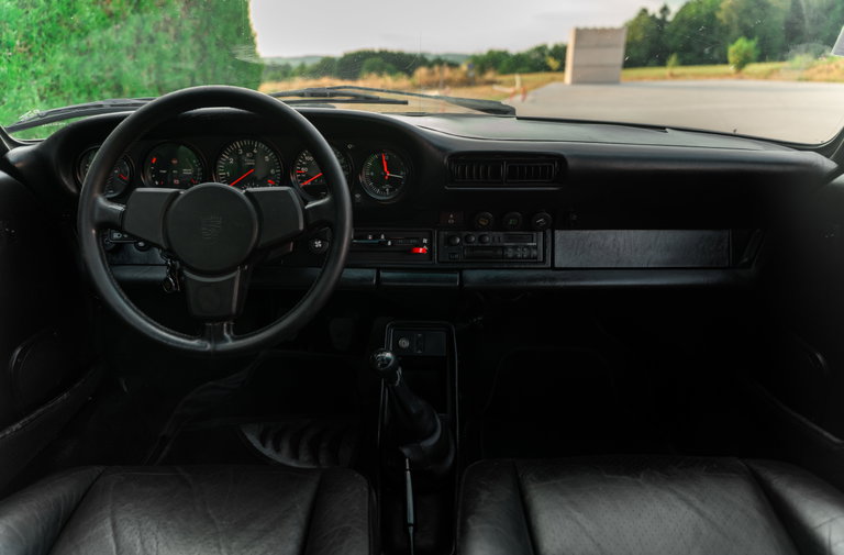 Porsche 911 Turbo 3.3
