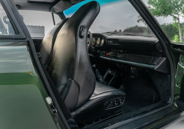 Porsche 911 Turbo 3.3