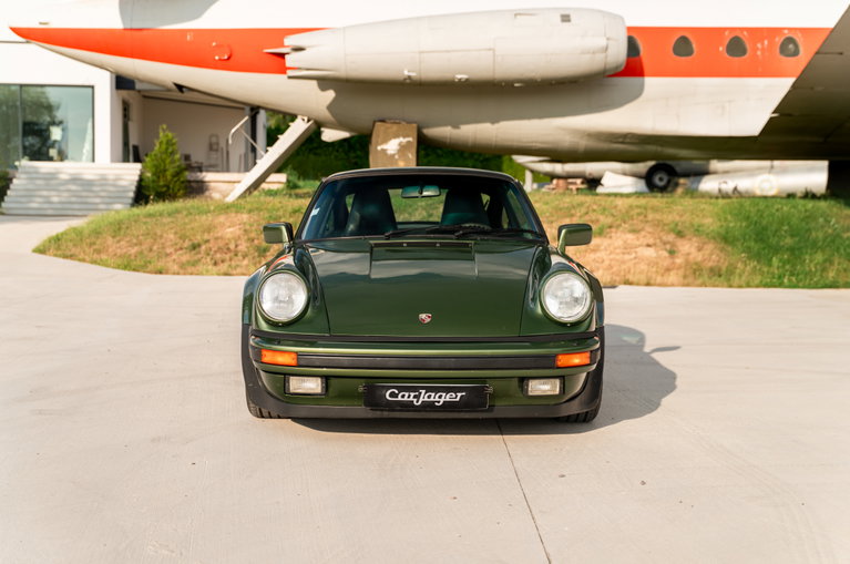 Porsche 911 Turbo 3.3
