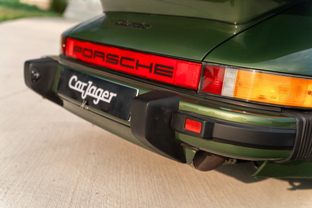 Porsche 911 Turbo 3.3