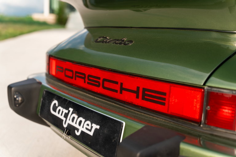 Porsche 911 Turbo 3.3