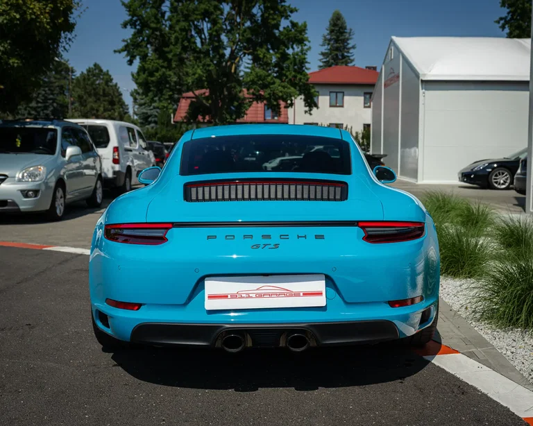 Porsche 991.2 Carrera GTS