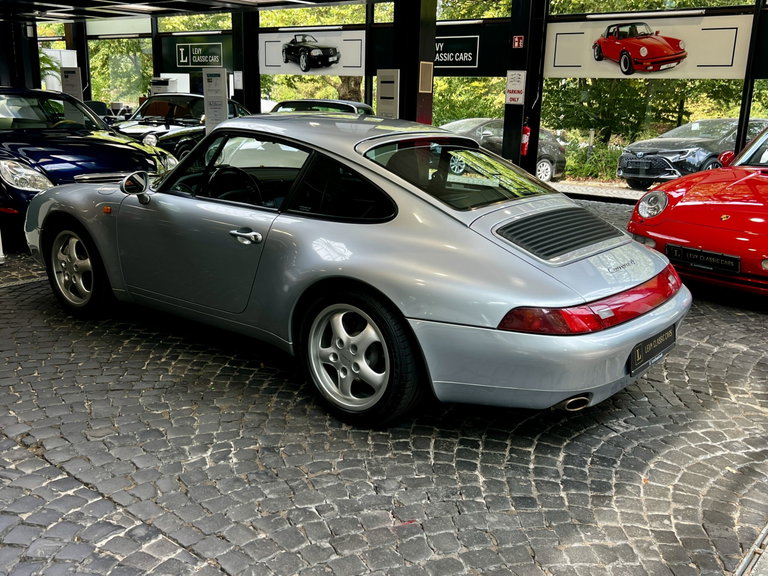 Porsche 993 Carrera 4