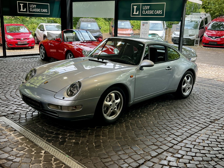 Porsche 993 Carrera 4