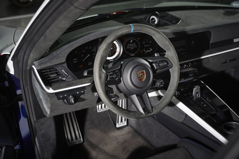 Porsche 911 Dakar