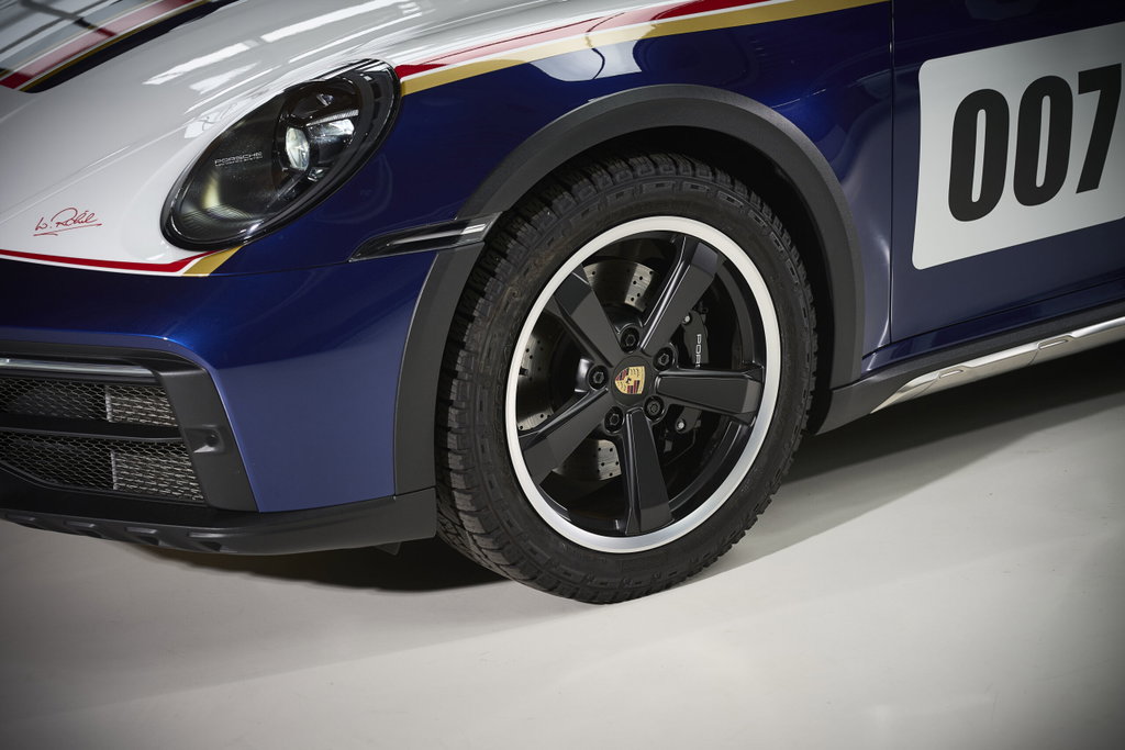 Porsche 911 Dakar