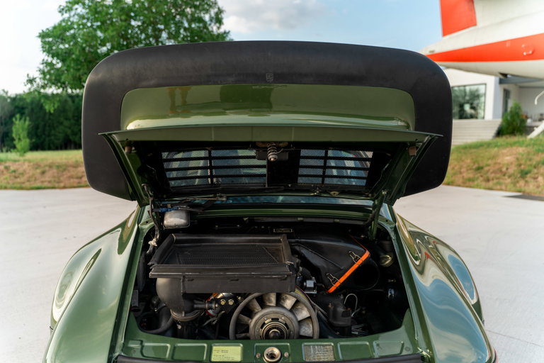 Porsche 911 Turbo 3.3