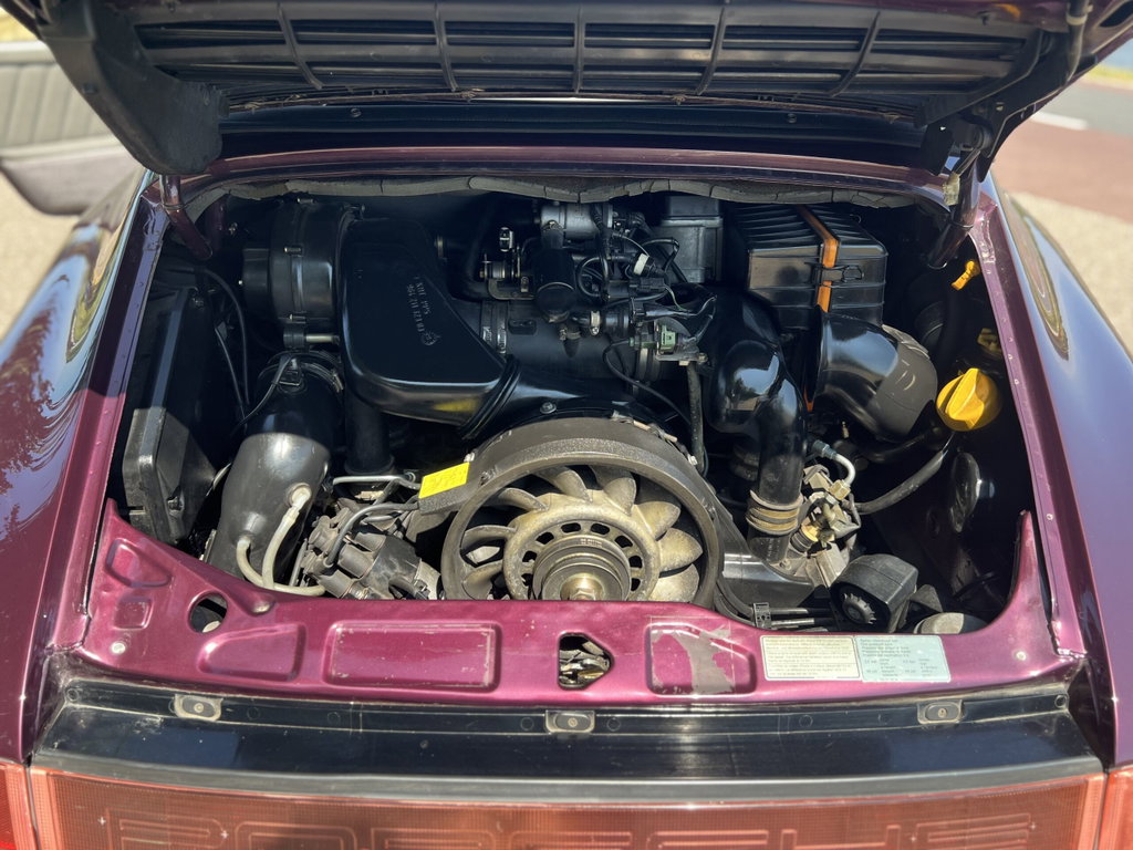 Porsche 964 Carrera 4