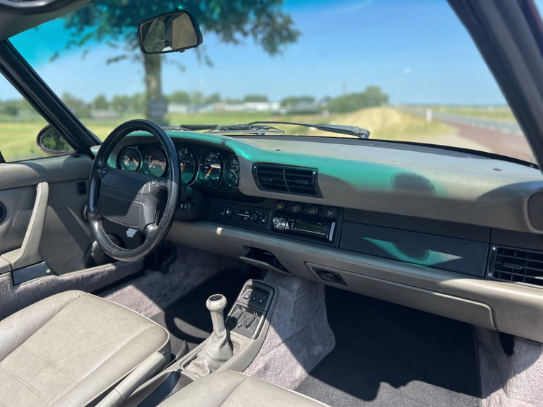 Porsche 964 Carrera 4
