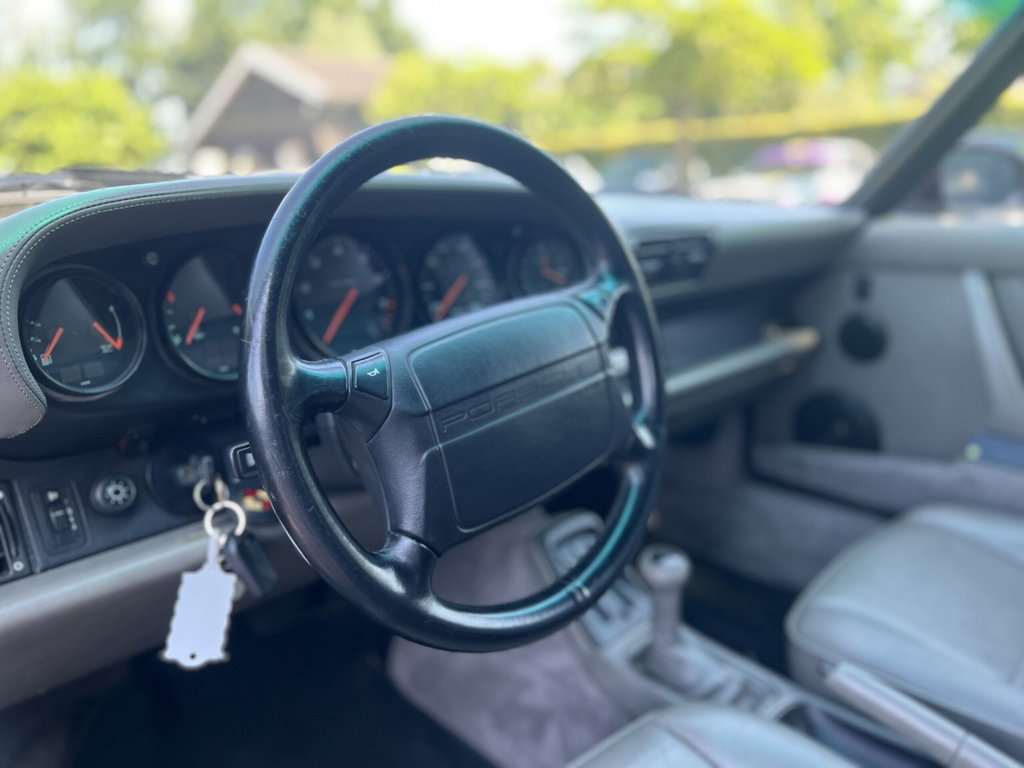 Porsche 964 Carrera 4